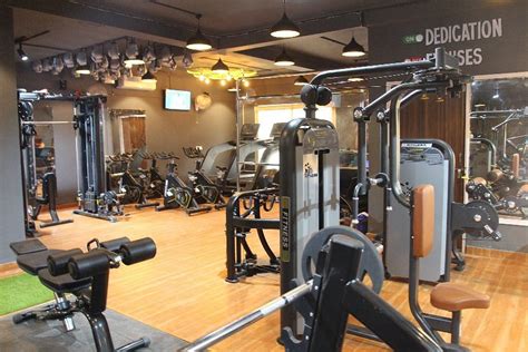 brawn and brains gym sahibabad